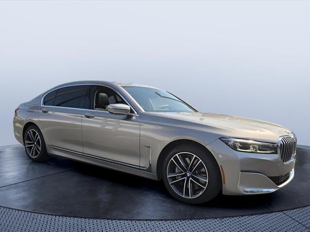 2022 BMW 750i xDrive